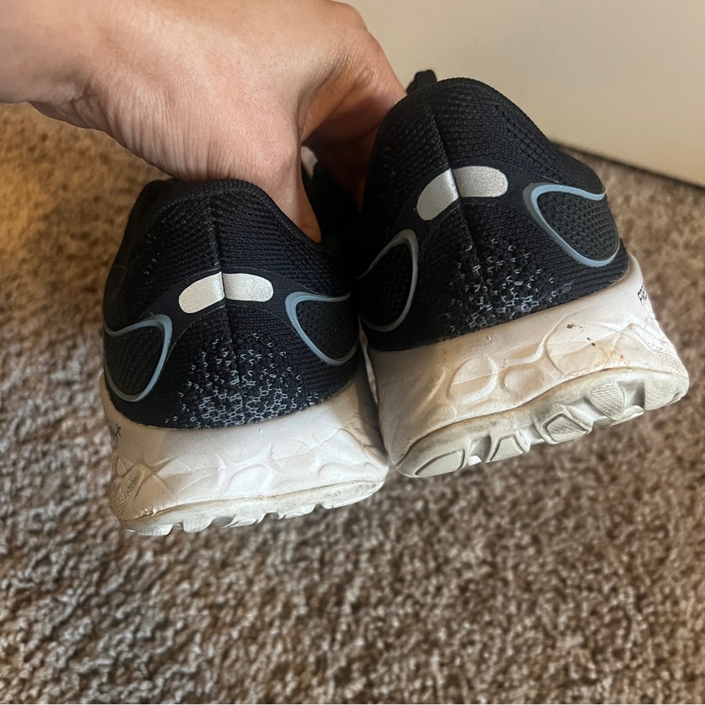 New Balance Fresh Foam - Picture 5 of 6